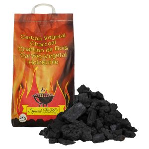 Distribución y venta de leña y carbón en Segovia y toda España - Leñas Ricosan - Carbón vegetal para restauración y calefacción, en saco de 5 kg
